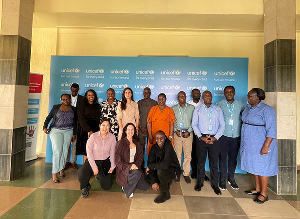 about-foundation-img2